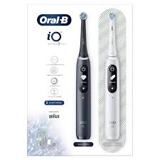 ORAL-B Комплект Ел.Четка Io4 Duo Black+White, козметика